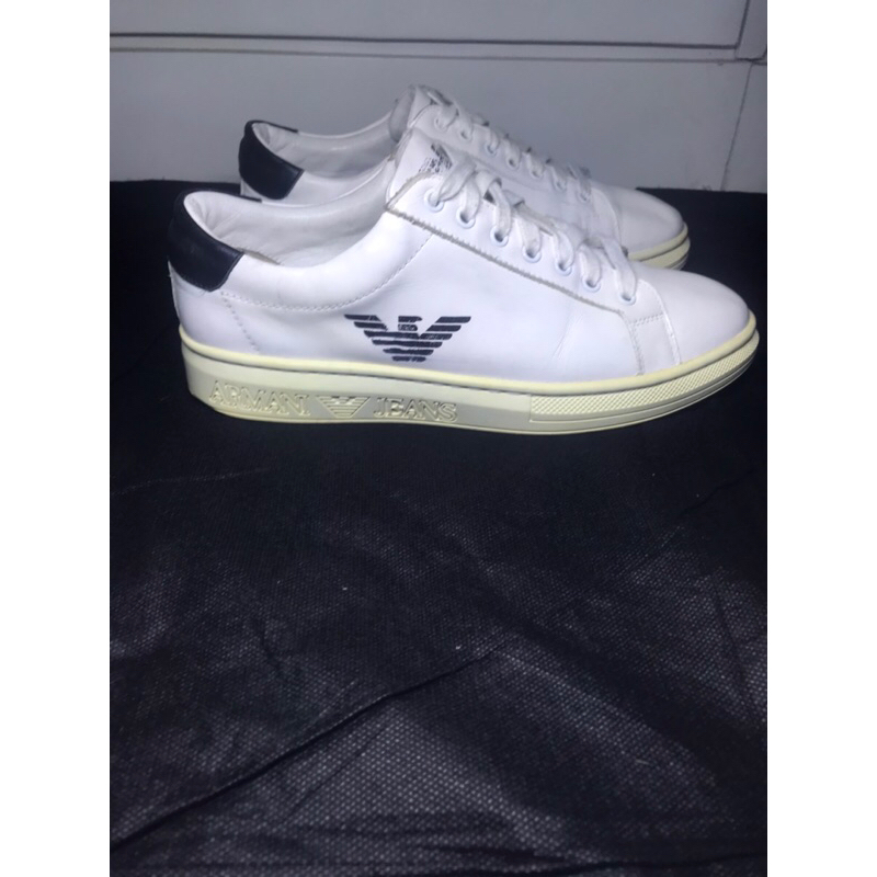 sepatu Armani jeans second