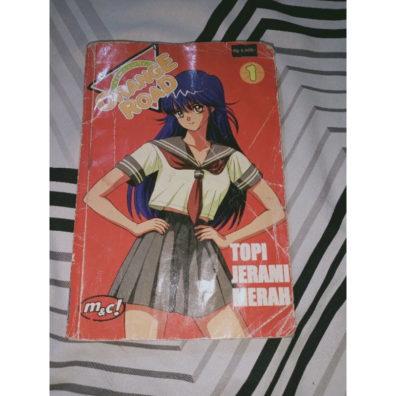 

Buku / Novel / Komik Orange Road (Topi Jerami Merah)