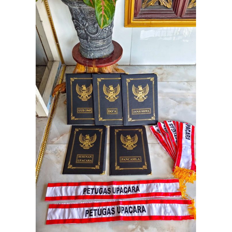 

Map Upacara Sablon 1 set + 10 Selempang MURAH