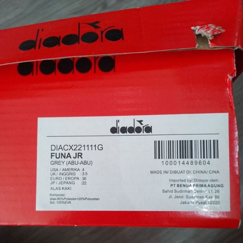 sepatu diadora Funa JR