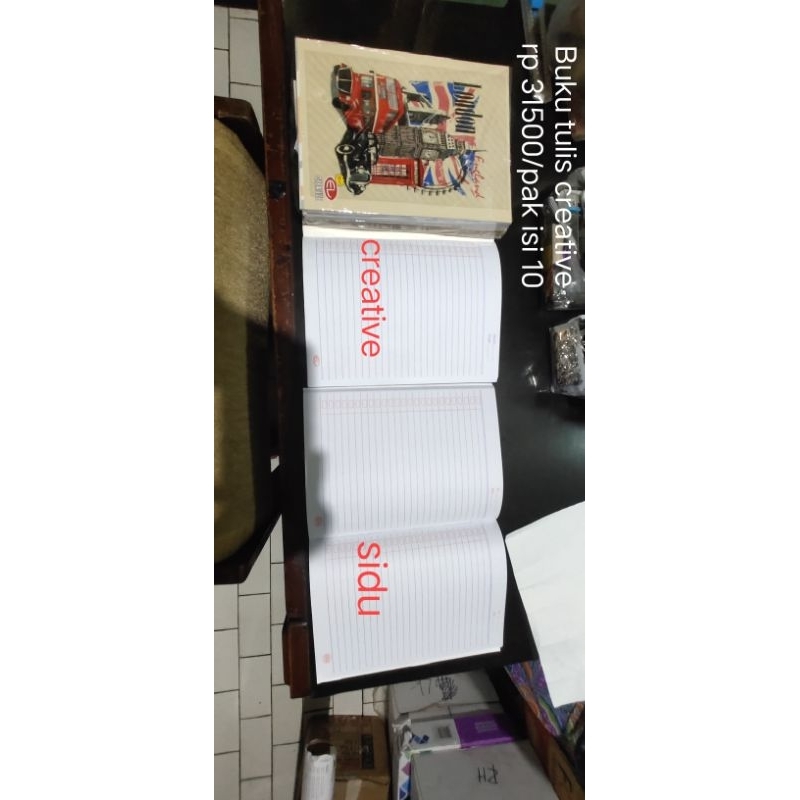 

buku tulis creative isi 38 (1pak isi 10 buku)