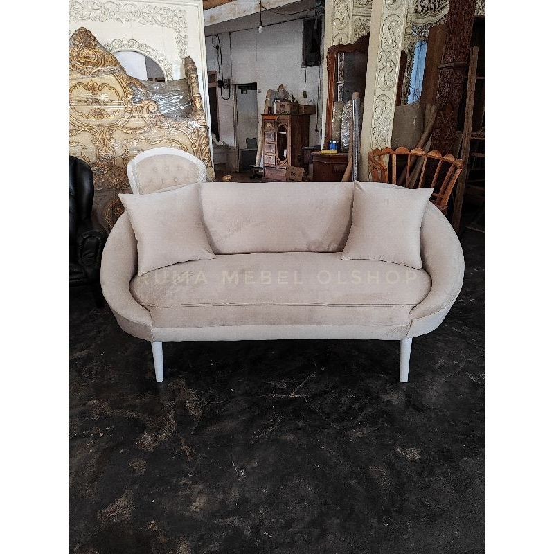 Sofa Kursi Telur Dekorasi Pelaminan Kecil Mini Backdrop