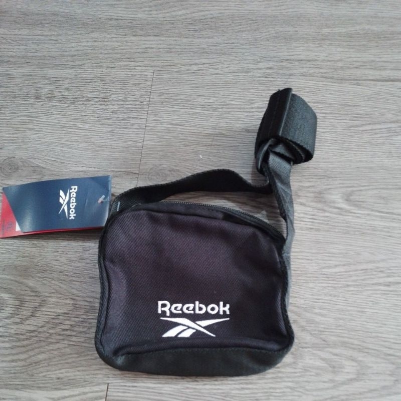 tas reebok HC4365