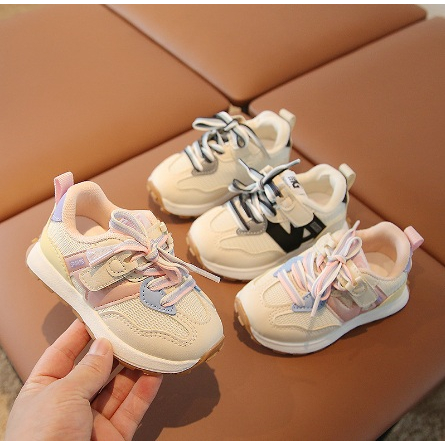 Sepatu Sneakers Anak Laki / Perempuan Import 858 PREMIUM