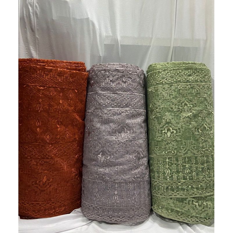 KAIN BROKAT TILE ABSTRAK (HARGA PER SETENGAH METER)