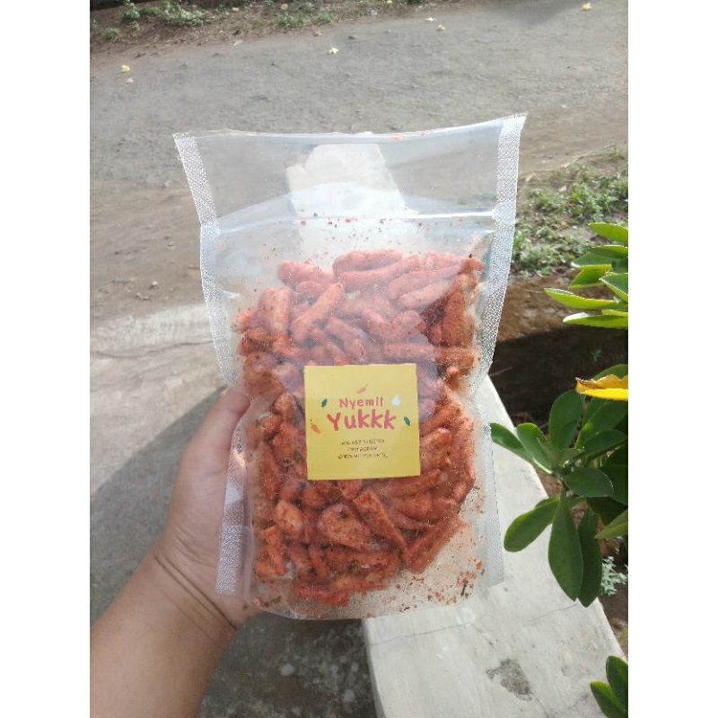 

Basreng pedas daun jeruk 250gr