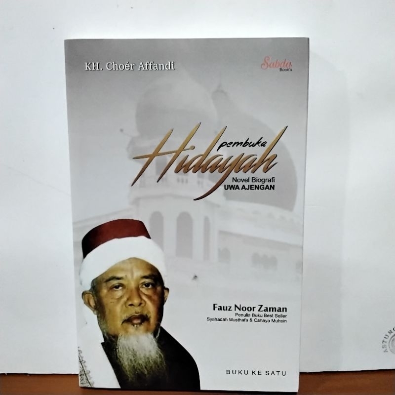 

Buku Pembuka Hidayah(Uwa Ajengan) ke 1/214 Halaman/Miftahul Huda Pusat