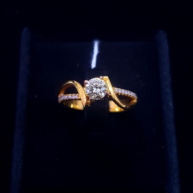 Cincin Berlian Emas Kuning Solitaire Fashion