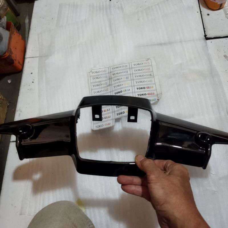 Batok atas cover speedometer hitam Astrea prima Astrea Star