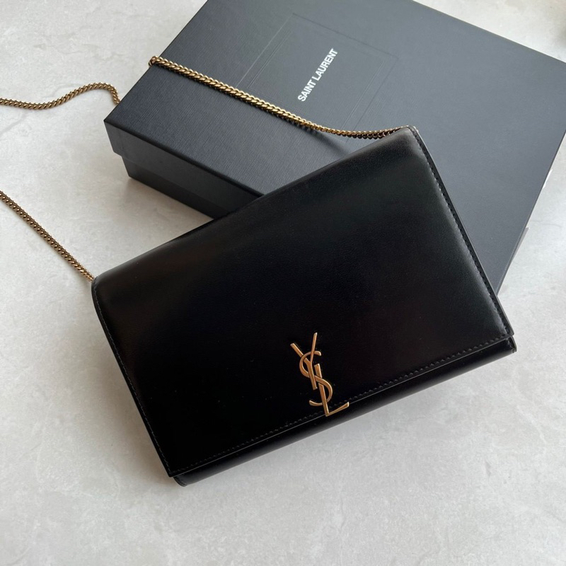 YSL monogram woc 19cm in black glossy smooth leather