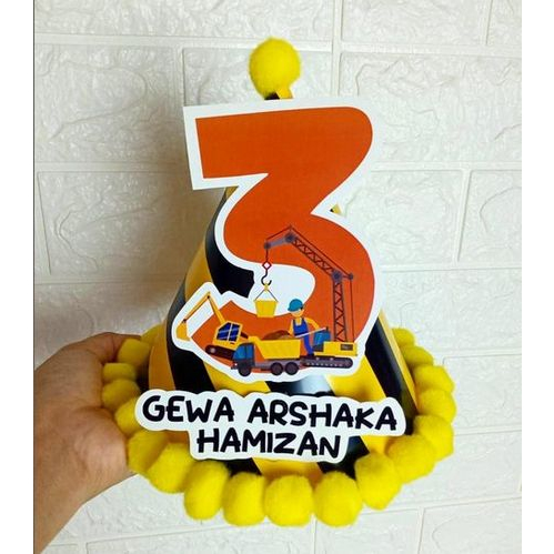 topi spesial excavator / topi ultah excavator / topi ulang tahun excavator / topi kerucut excavator 