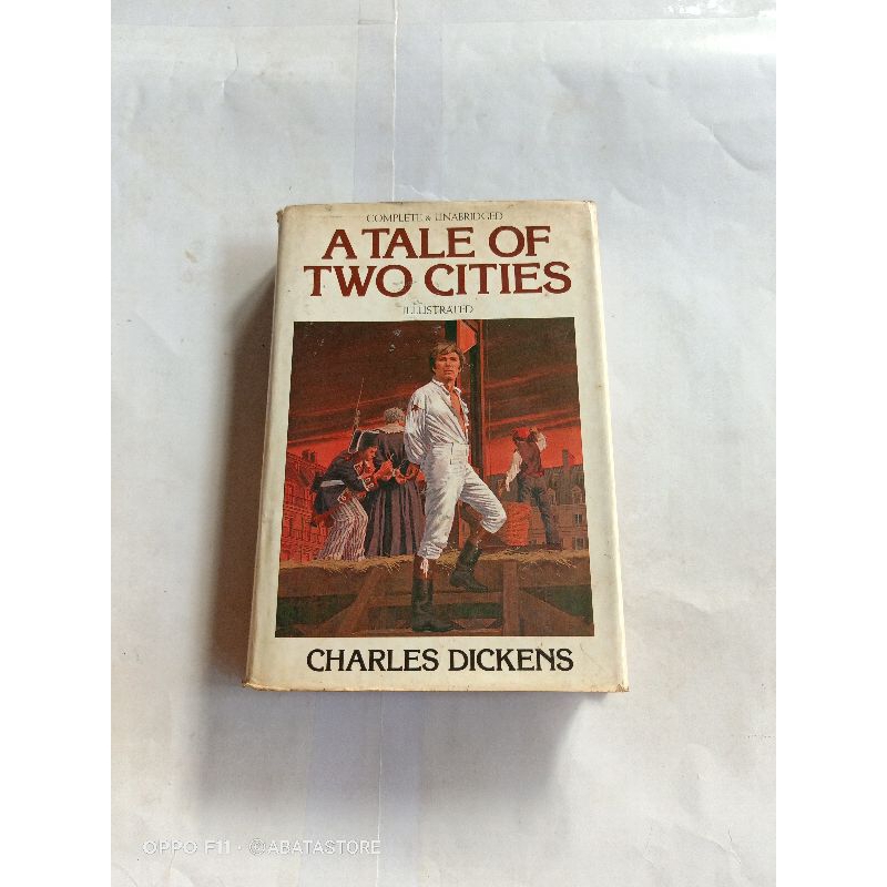 BUKU A TALE OF TWO CITIES CHARLES DICKENS