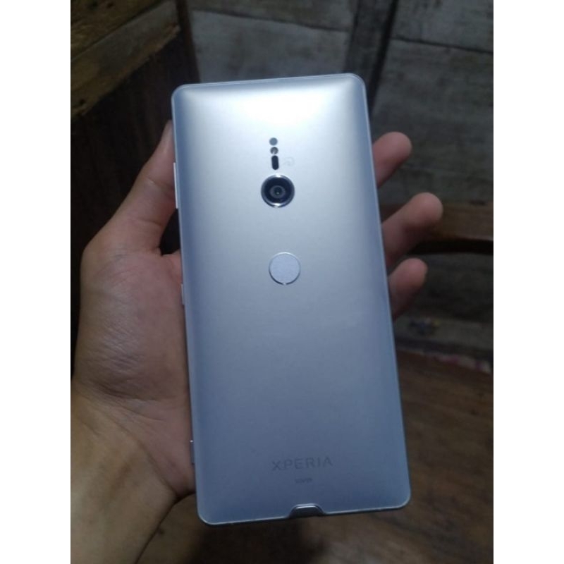 Sony XPERIA XZ3 bekas