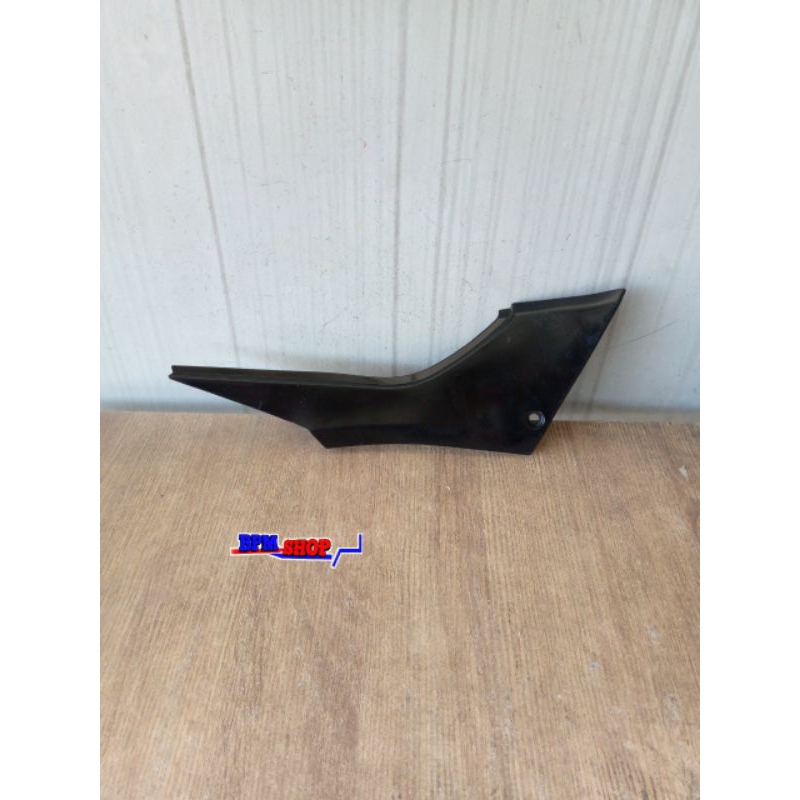 body tengah sambungan body kanan Ninja 250 fi old bekas original