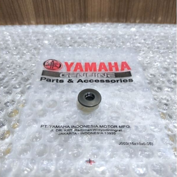 Retainer Yamaha R25 R15 Original Murah