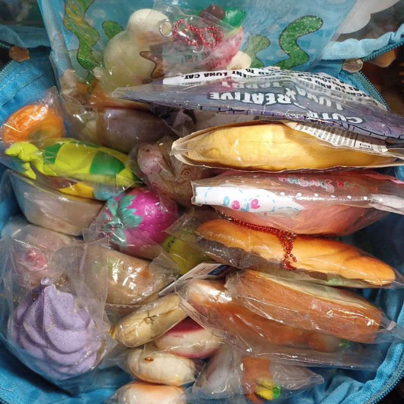 (HARAP CO PACKING) jual squishy licensed ibloom nic picnyan cutie creative luna tabby rement churros