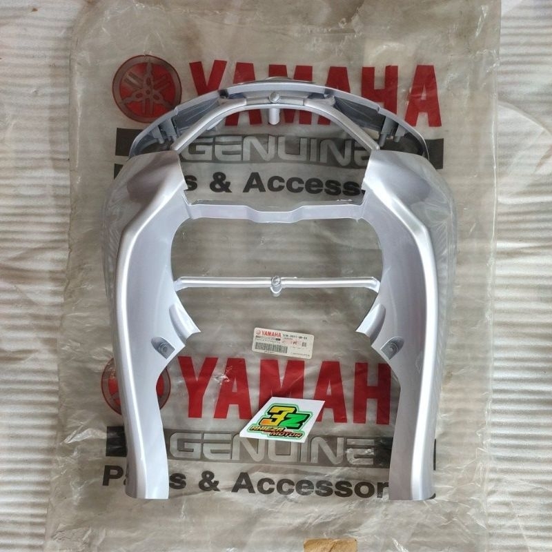 Cover dada panel tameng depan Nouvo Nuvo Lele 5LW silver/lavender LVS original baru YGP nos / 5LW-F8