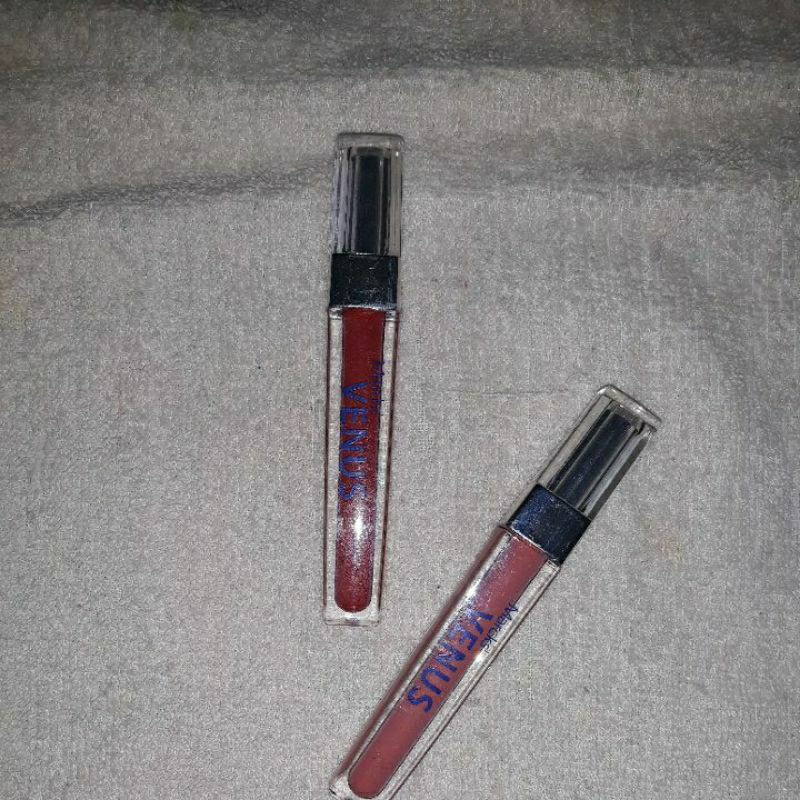 lipstik/lipcream venus/softmatte/Marcks'