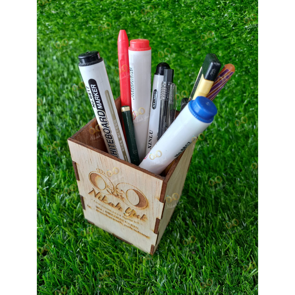 

KOTAK PENSIL/ KOTAK PENA/ KOTAK PENSIL UNIK/ SOUVENIR KOTAK PENSIL/ SOUVENIR ULTAH/ SOUVENIR NIKAH/ SOUVENIR/ KADO