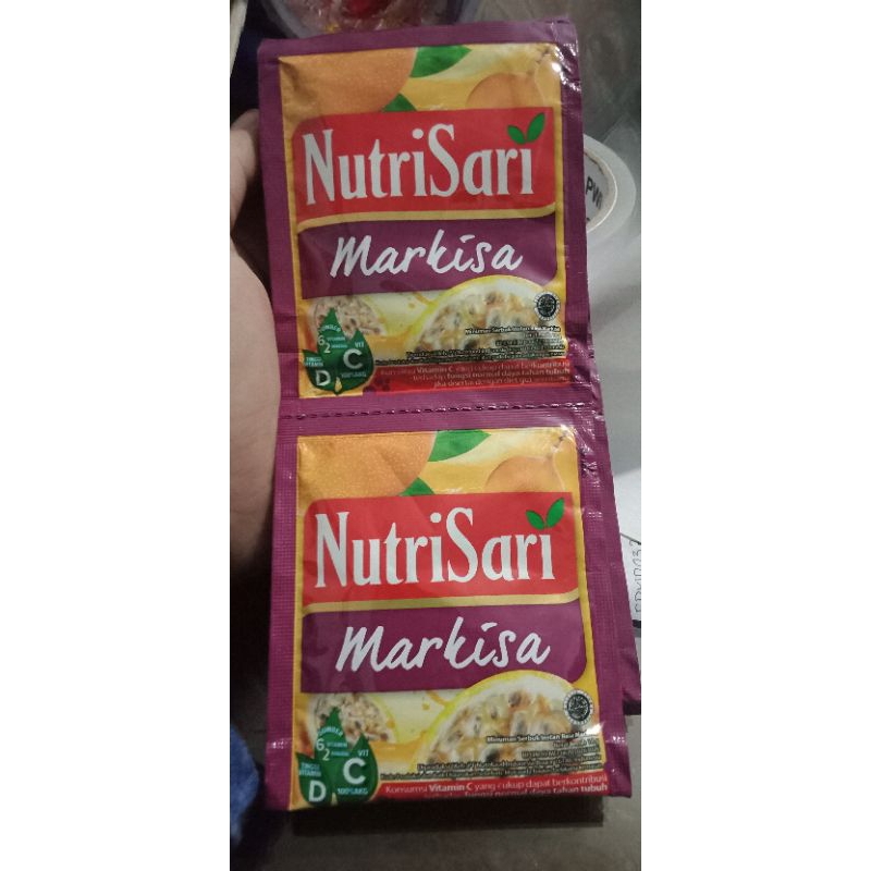 

Nutrisari Markisa 1 Renteng isi 10 sachet