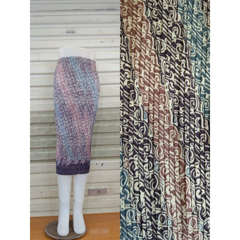 rok plisket anak /rok plisket anak batik /umur 7-12/rok plisket premium