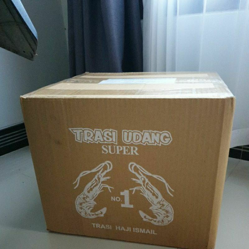 

TRASI ISMAIL 1 DUS ISI 20BOX(200PCS)