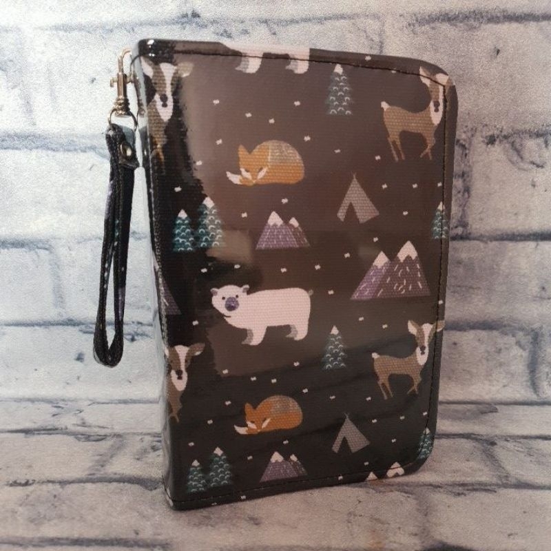 

SAMPUL ALKITAB CANVAS KIJANG