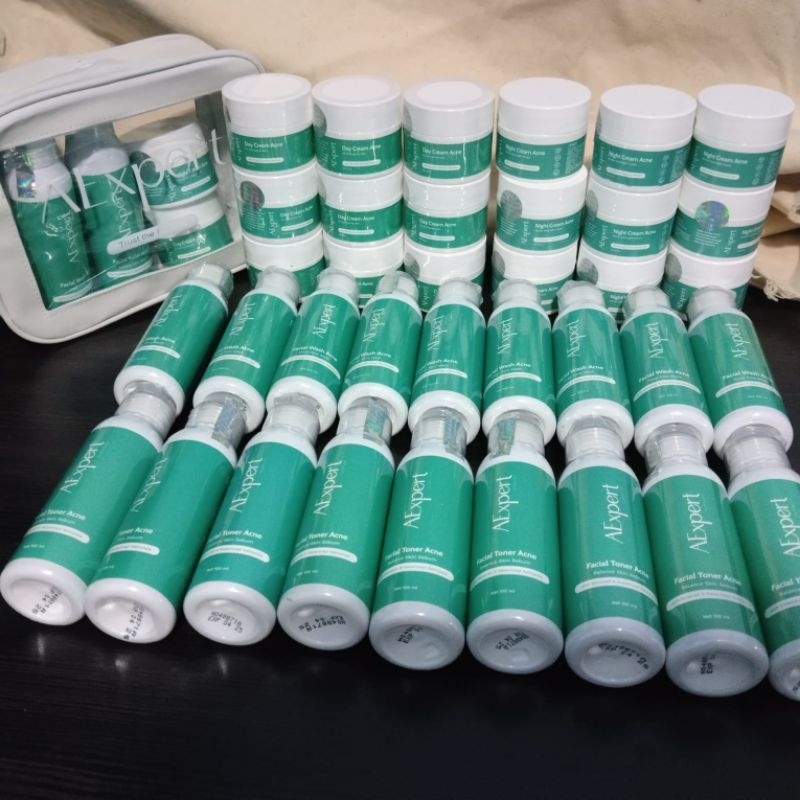 {Free bandana & pouch AExpert}AExpert skincare Acne Series