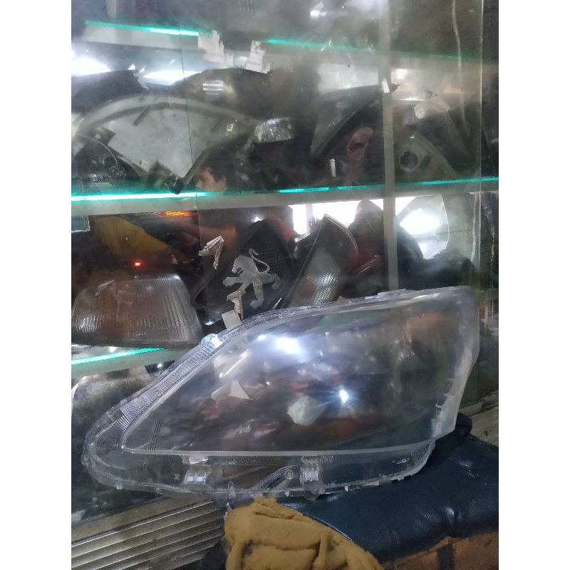 MIKA HEADLAMP INNOVA 2012 2013 2014 2015 ORIGINAL