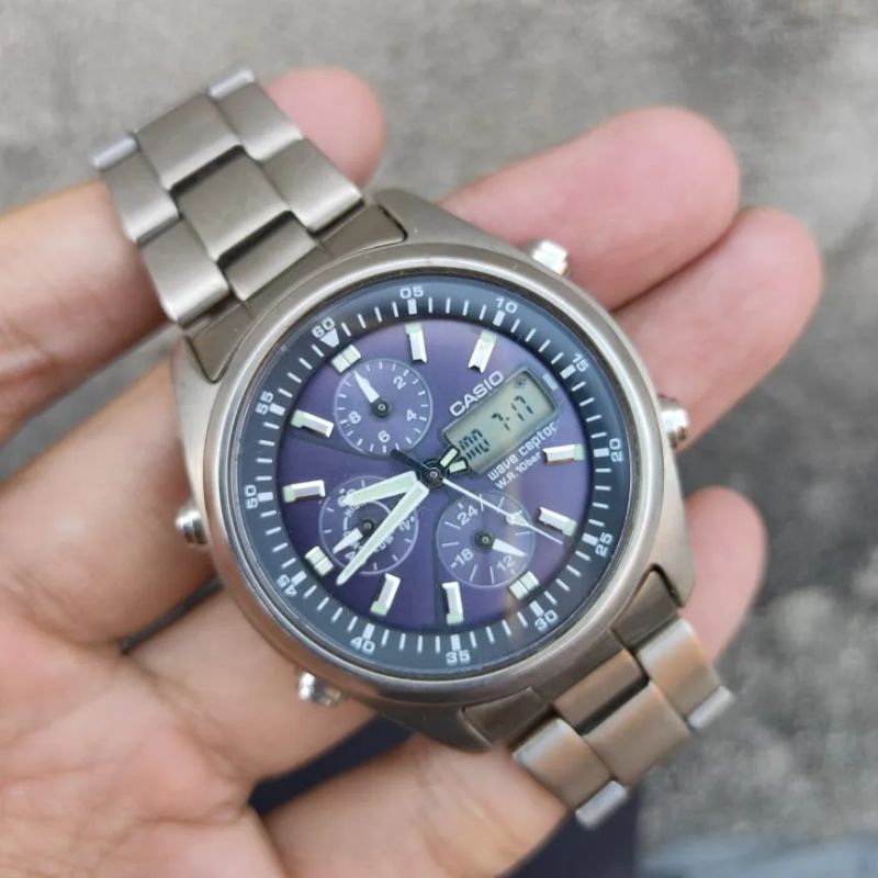 Casio WVQ 500 TDJ Chronograph