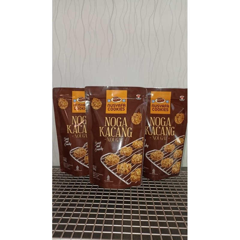 

NOGA KACANG POUCH