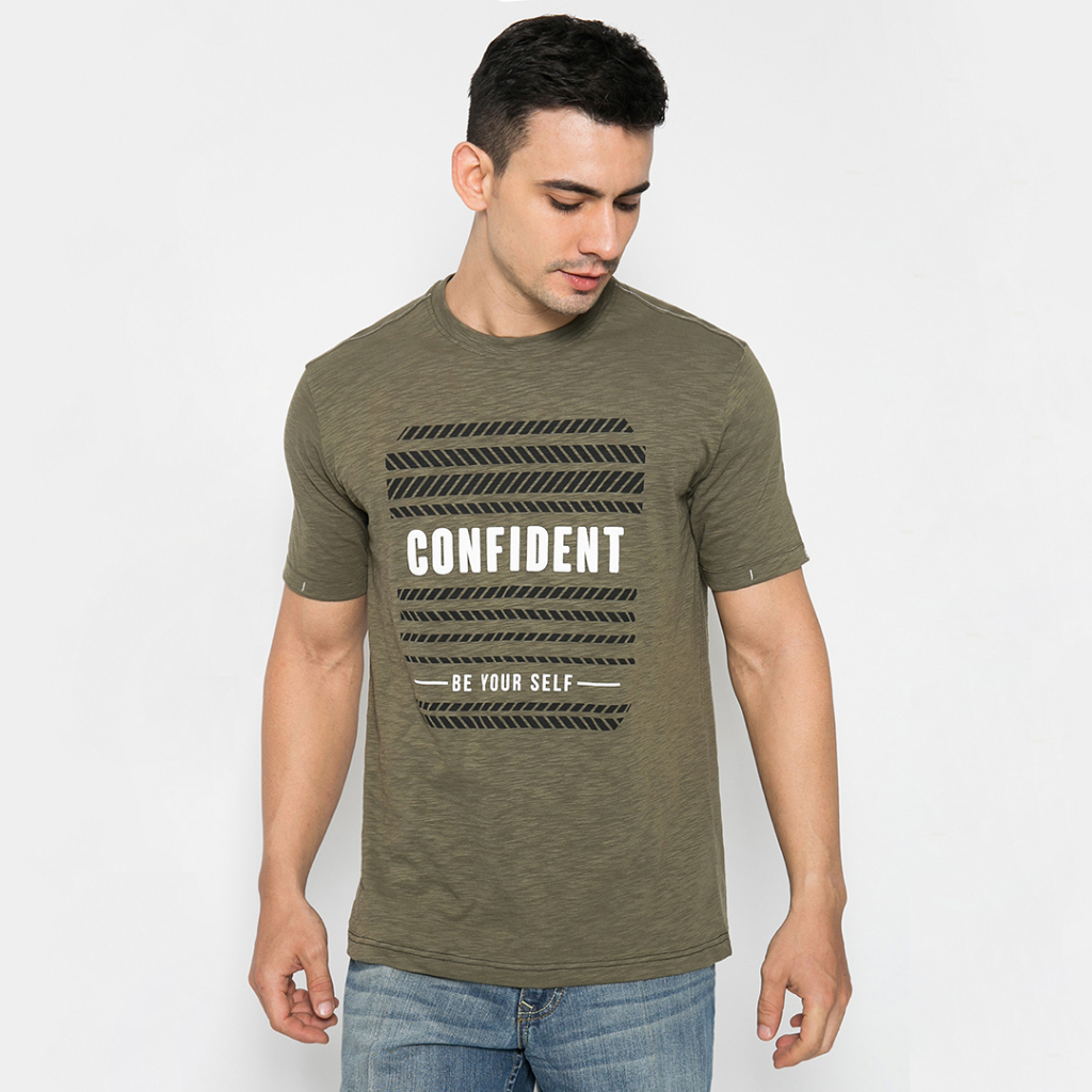 Johnwin - Kaos Casual Pria Sablon Warna Hijau Army ATS.622.M443.01.C-S/S