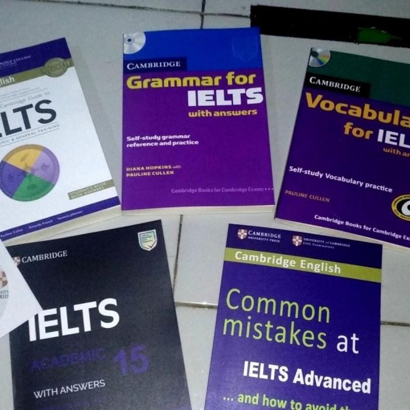 

Paket Khusus 5 For IELTS Cambridge