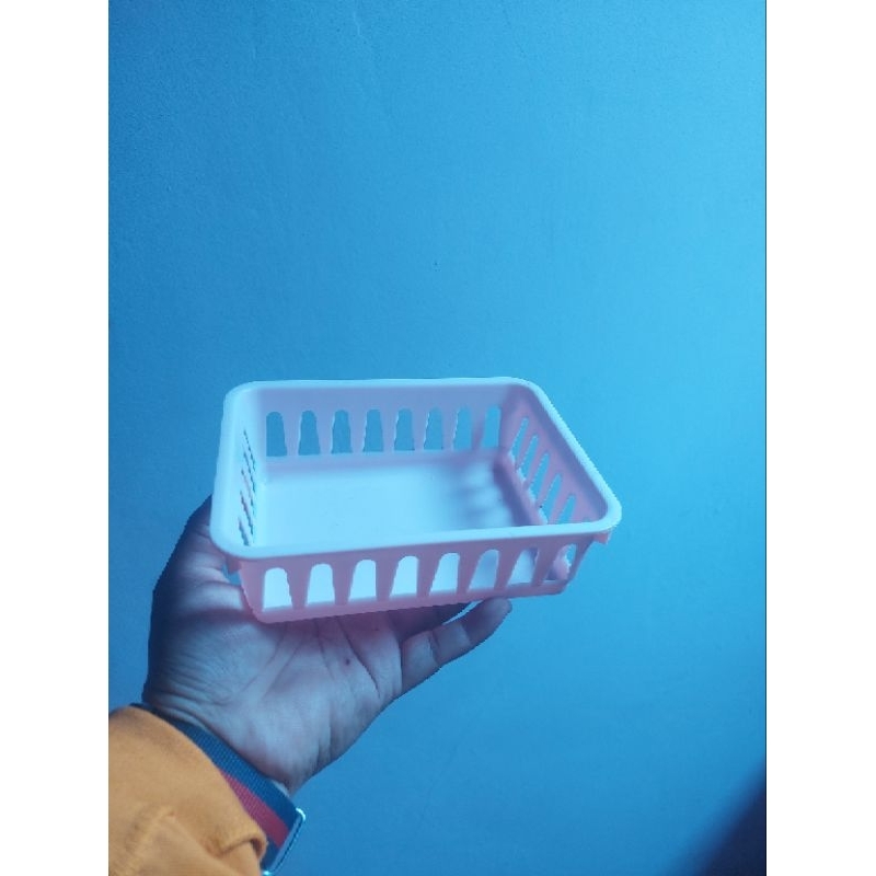 

tempat alat tulis