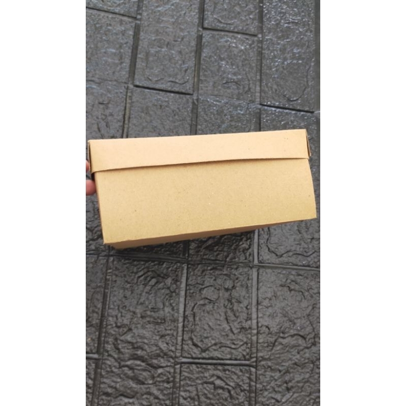 

DOS KRAFT/COKLAT 16X16 (NO LAMINASI)