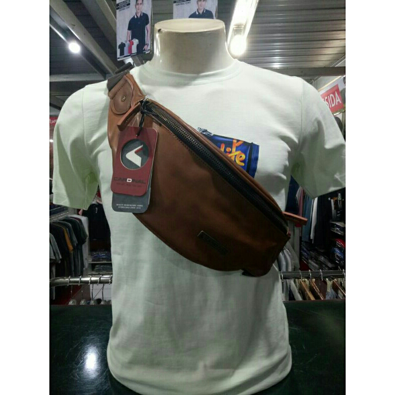 Tas slempang CARDINAL bahan kulit sintetis