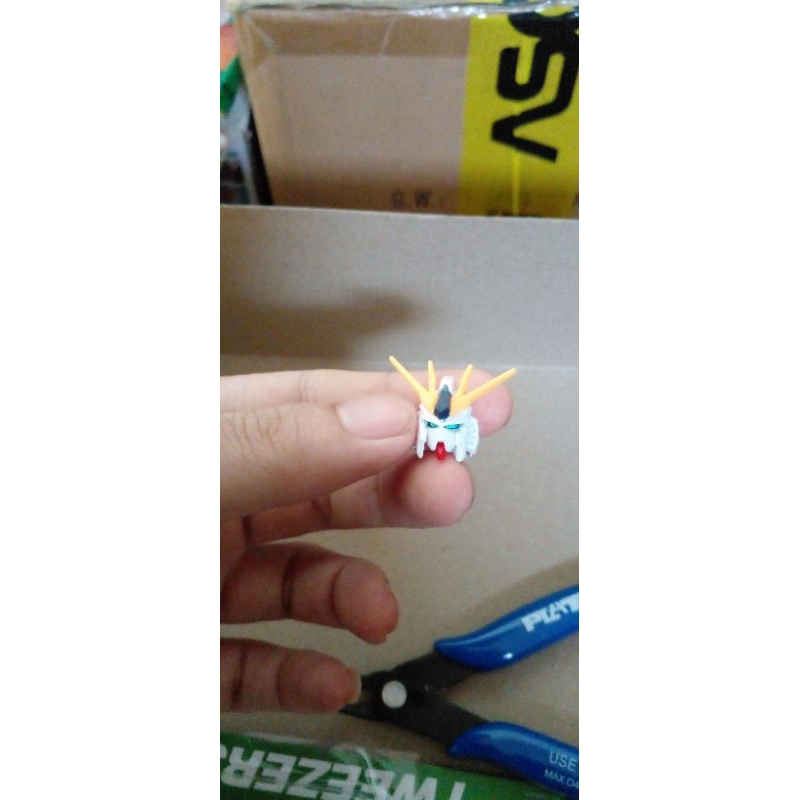 EG Nu Gundam part kepala