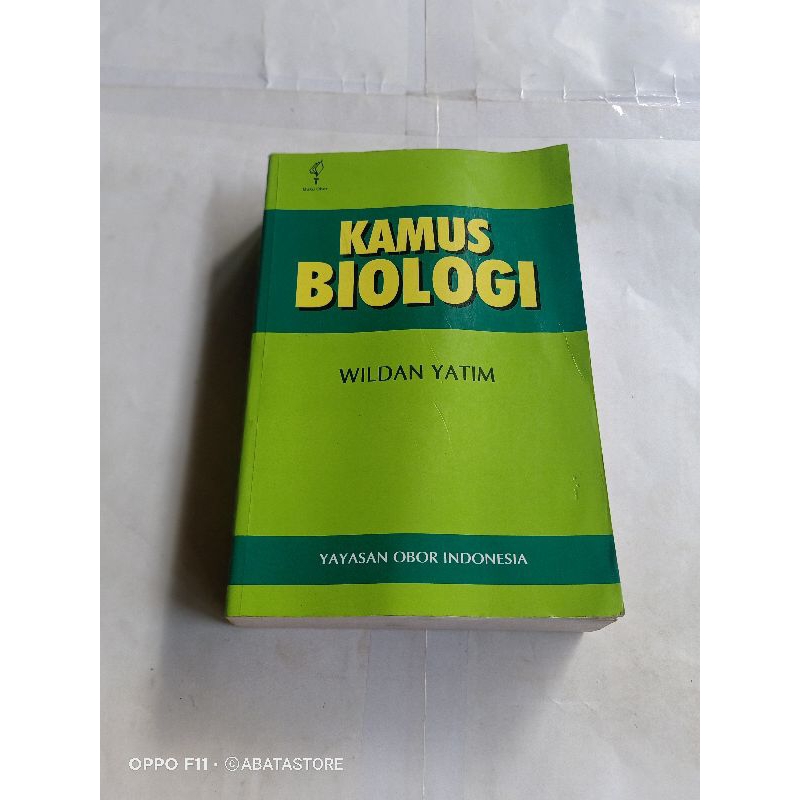 KAMUS BIOLOGI WILDAN YATIM