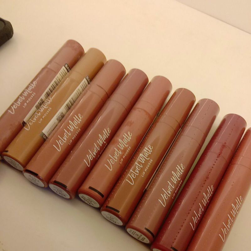 lipstik Wardah Velvet matte
