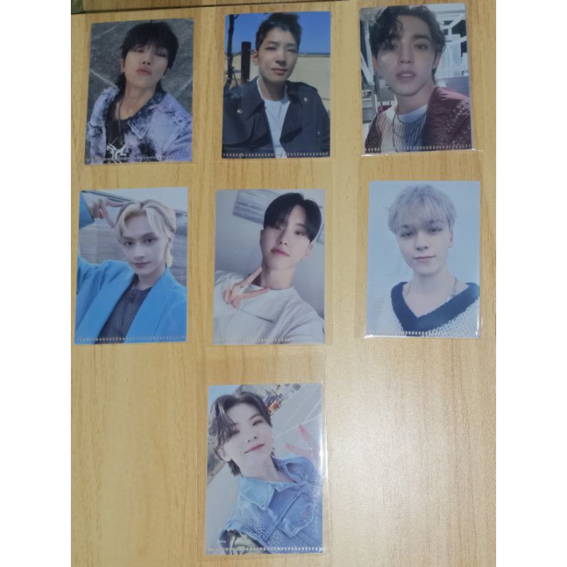 [READY STOCK L- HOLDER POB KTOWN CARVER FML SEVENTEEN]