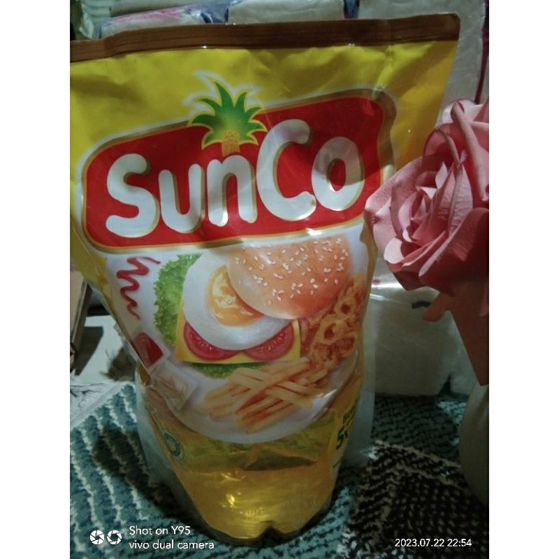 

sunco minyak goreng 2 liter