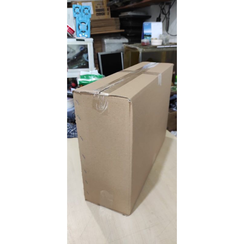 

kardus monitor 19in-20in