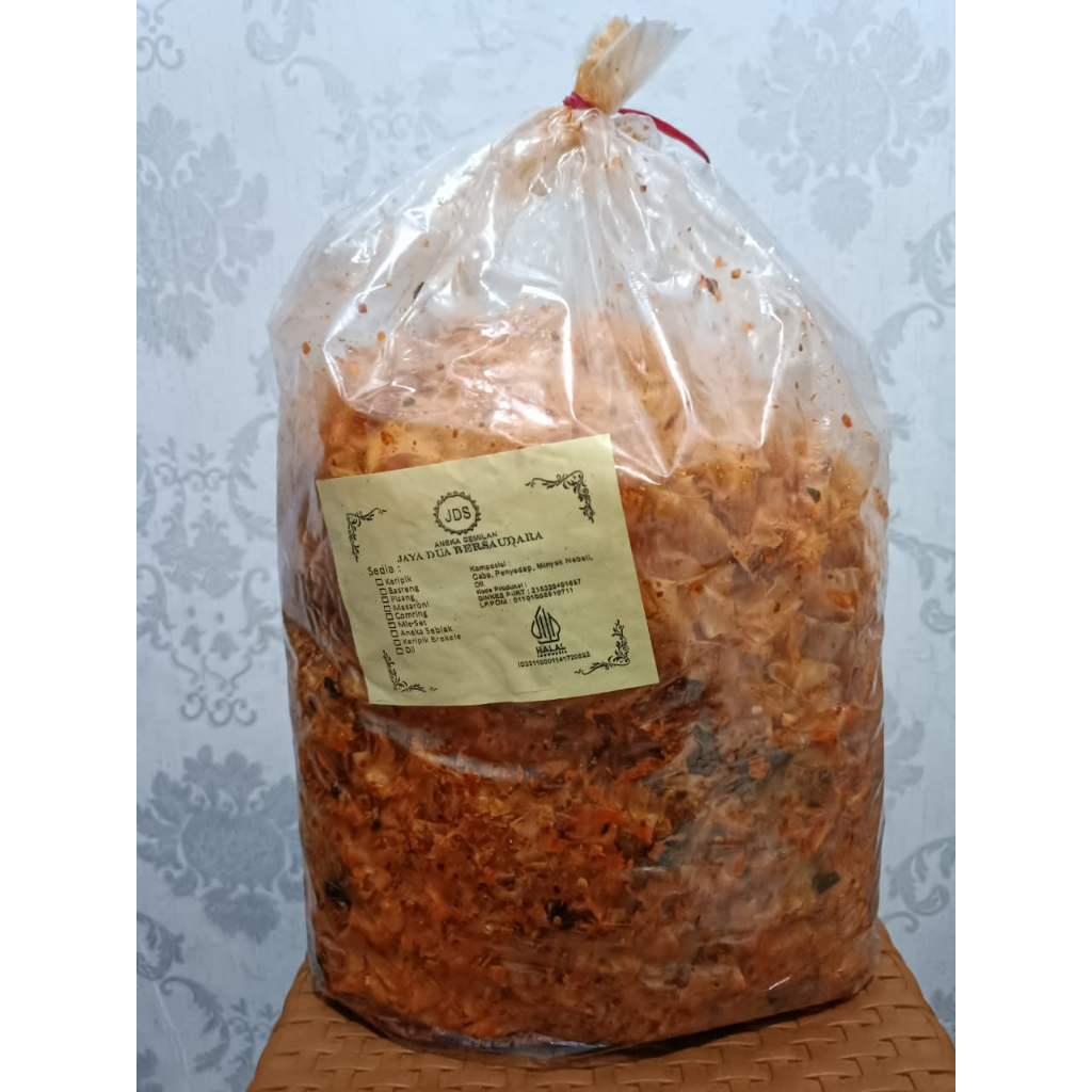 

Kripik Kriwil Pedesss | Keripik Kriwil Pedas 1KG