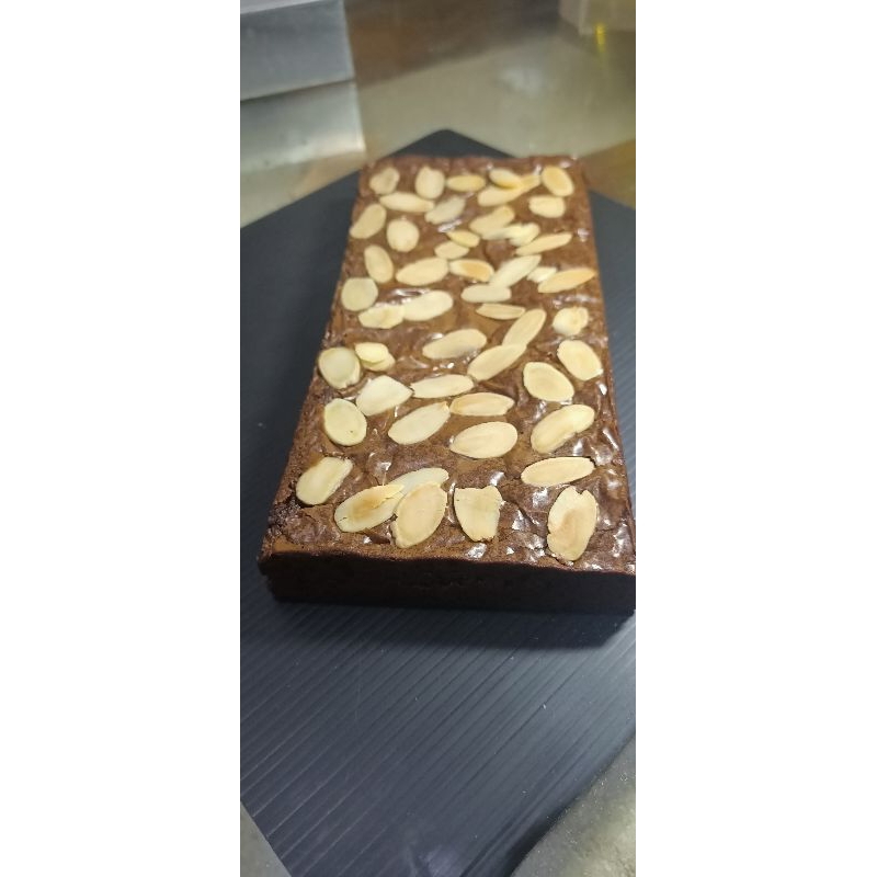 

Premium Fudgy Brownies 20x10 Cm