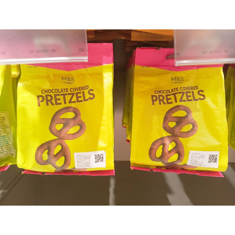 

Marks Spencer M&S Food Chocolate Covered Pretzel Pretzels Snacks Snack Cemilan Camilan 95gr