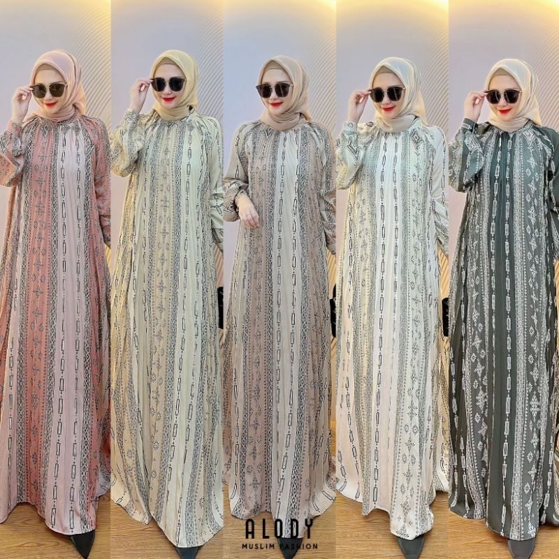 Shella Dress by ALODY