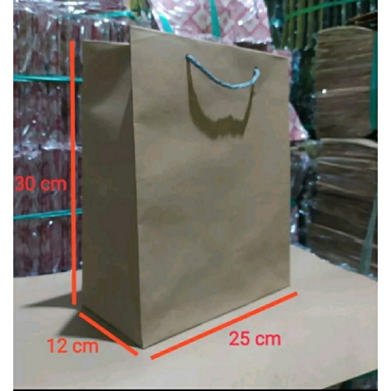 

Paperbag Polos Coklat Ukuran P25 L12 T30 ( Pigora Pendek)