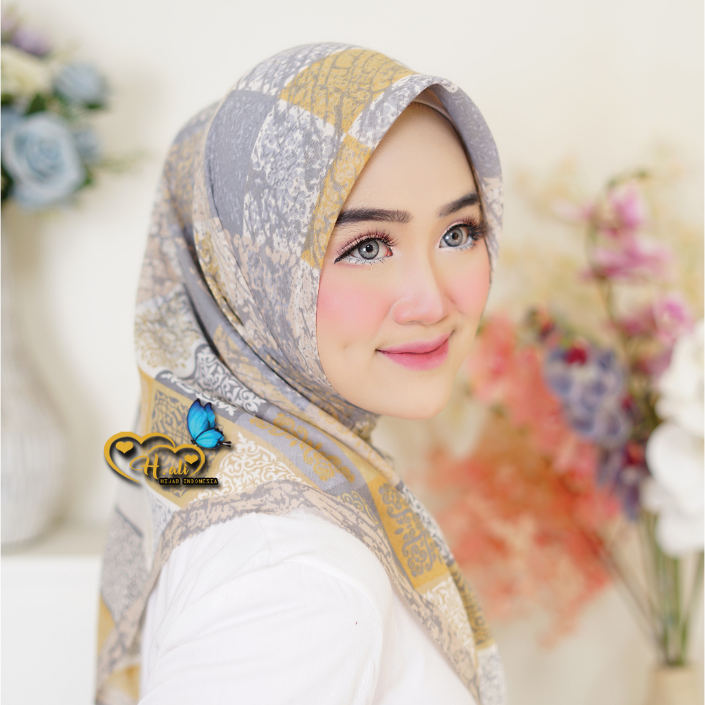 Jilbab Segi Empat Motif Terbaru  Jilbab Segi Empat Motif Voal Hijab Segi Empat Motif Lasser Cutting SH 04 series