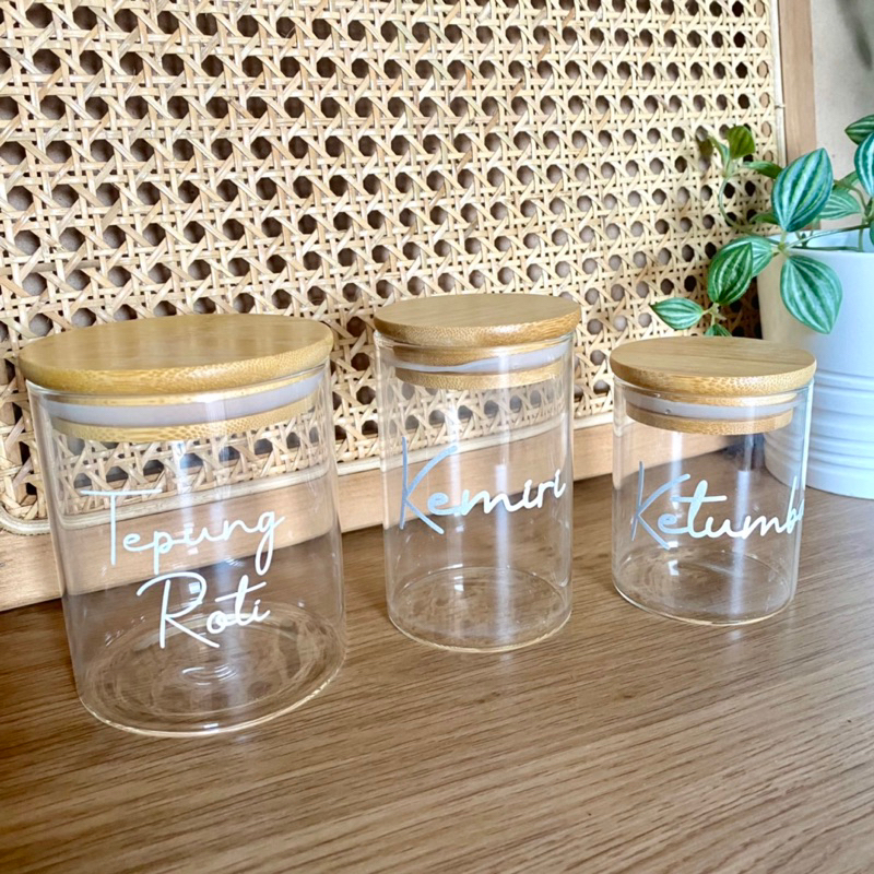 Xaviertaran Toples Tutup Kayu Bahan Kaca Free Stiker Cutting Warna Putih F11
