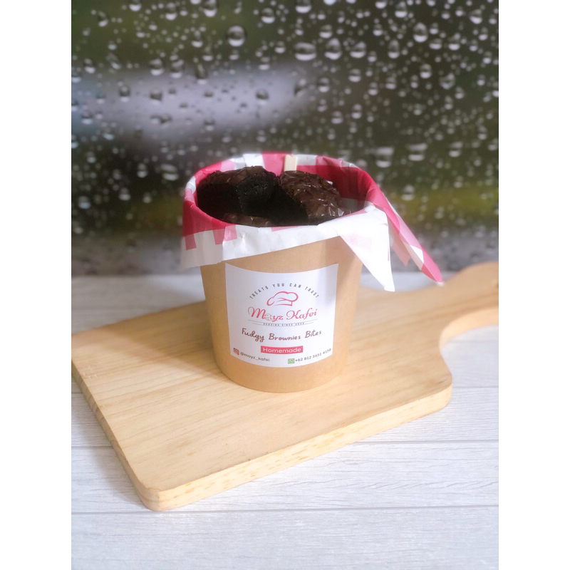

Fudgy brownies bites 16 oz TANPA PENGAWET DAN PENGEMBANG